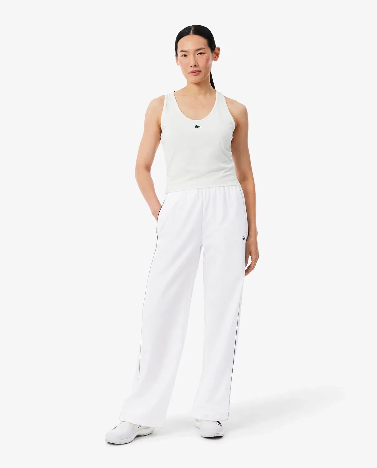 Брюки спортивные женские Lacoste Negro с водоотталкивающей отделкой