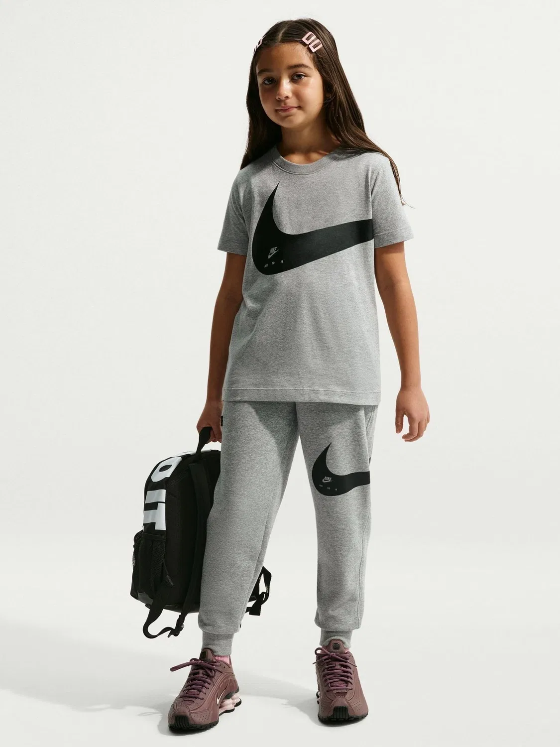 Футболка Nike Sportswear Energy Graphic Nike, темно-серый меланж