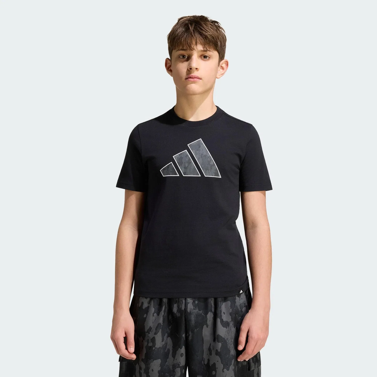Детская хлопковая футболка с принтом Camo Grafik Kids Adidas, Черная
