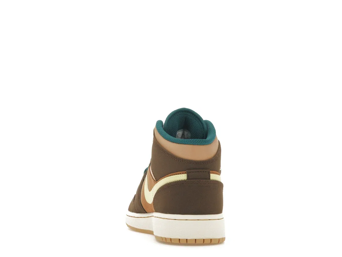 Детские кроссовки Lifestyle Jordan 1 Mid Jordan Cacao Wow / Luminous Green - Ale Brown - Twine - Sail - Geode Teal — фото 4