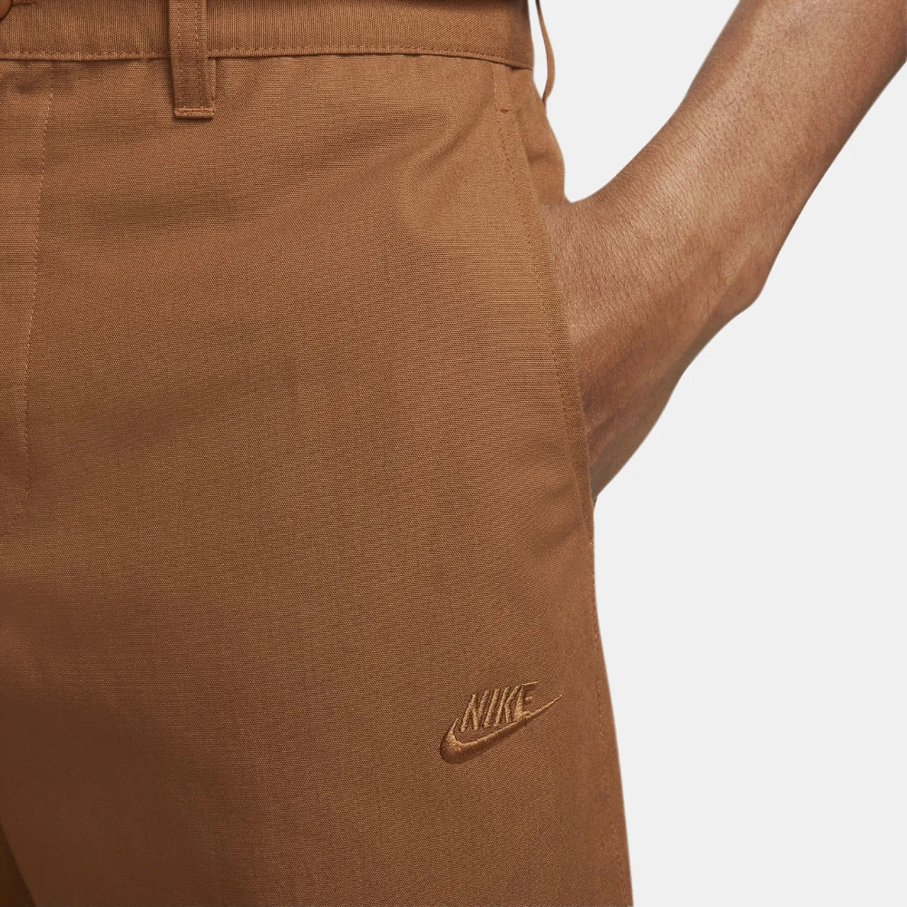Мужские брюки чинос Club Nike, цвет Light British Tan/Light British Tan — фото 3