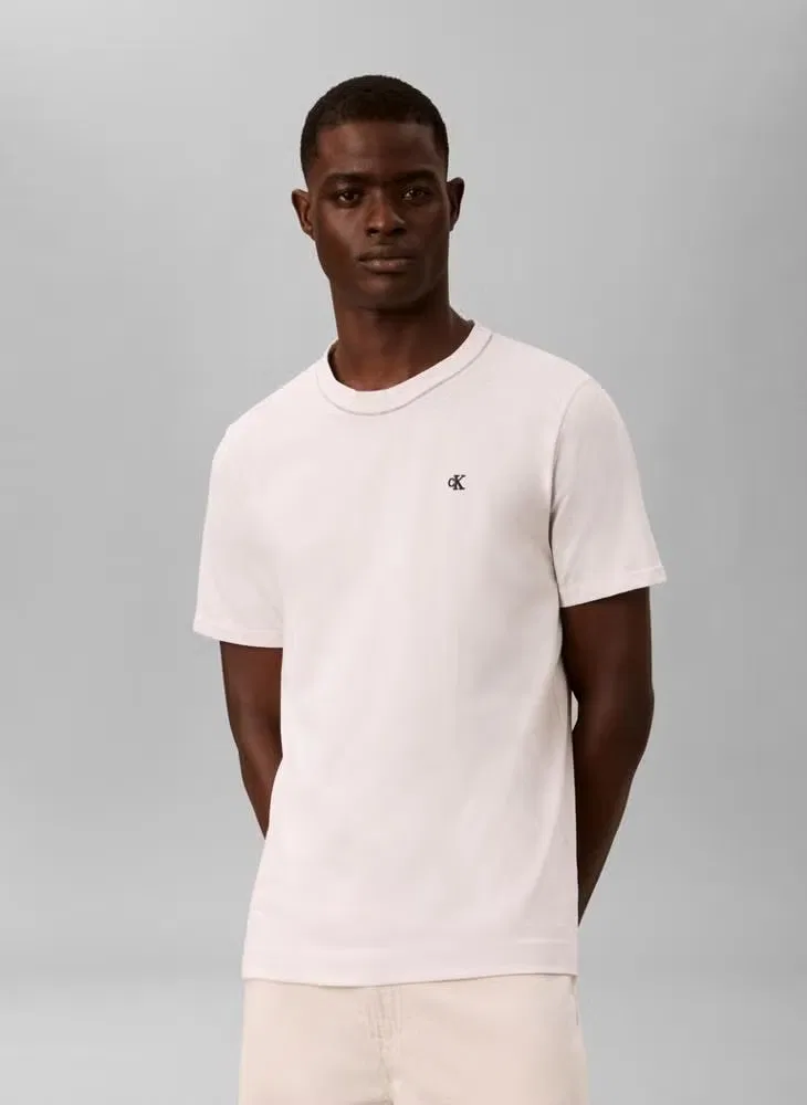 Футболка с круглым вымрезом с контрастной вышивкой CK Calvin Klein, белый песок