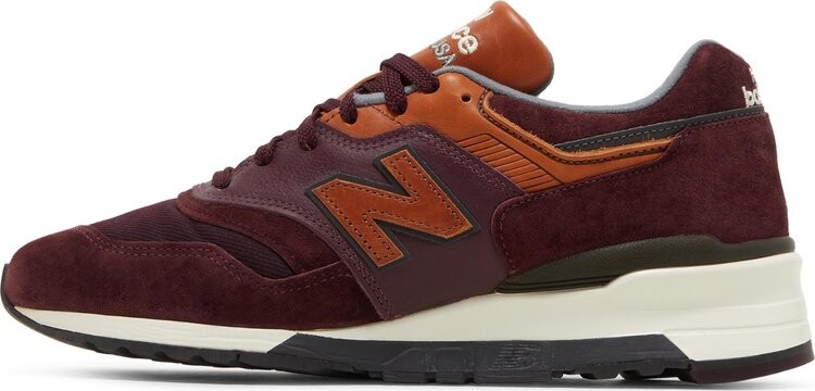 Кроссовки New Balance 997 Made in USA 'Ski Pack - Burgundy', красный — фото 4