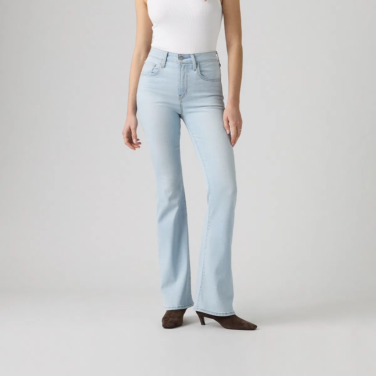 Женские джинсы средней посадки Light Blue Levis, Light Blue — фото 4