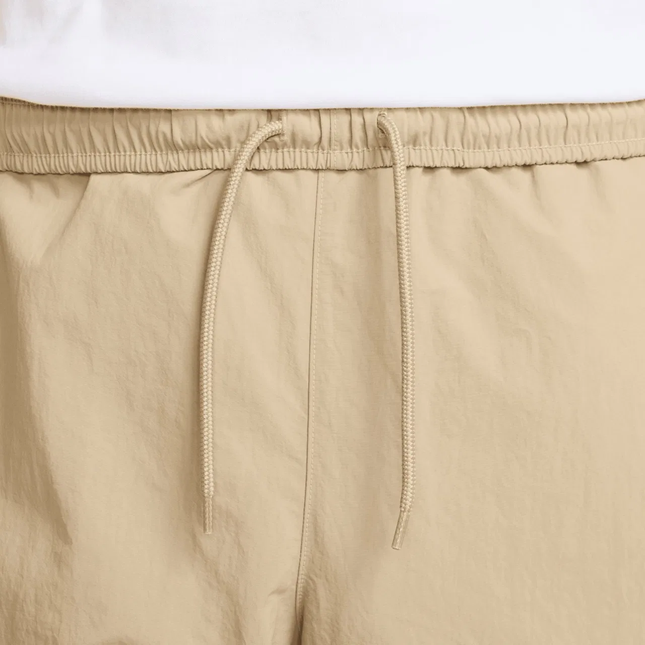Мужские брюки карго из нейлона Nike Club Woven Cargo Pants, Parachute Beige — фото 3