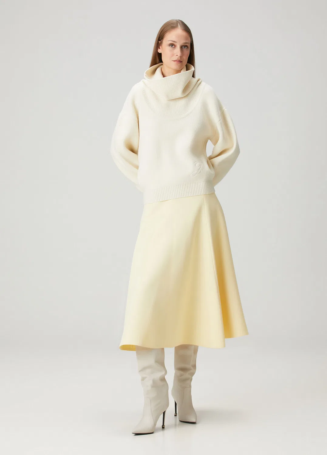 Свитер Jacquemus, кремовый — фото 2