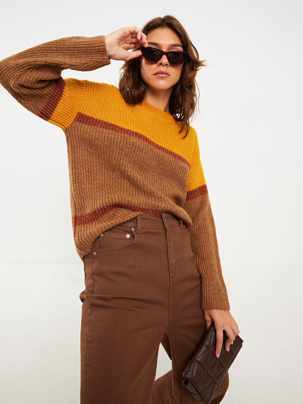 

Женский трикотажный свитер с круглым вырезом и цветными блоками с длинным рукавом LCWAIKIKI Classic, Коричневый, Женский трикотажный свитер с круглым вырезом и цветными блоками с длинным рукавом LCWAIKIKI Classic