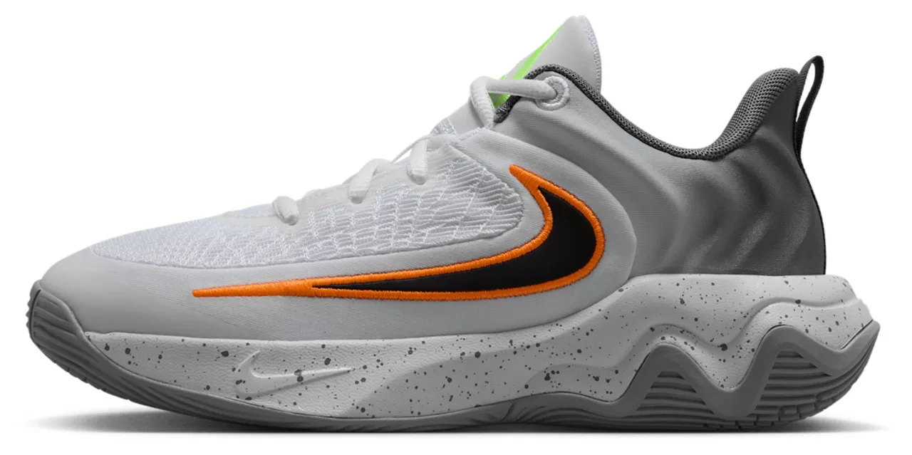 Кроссовки для мальчиков Giannis Immortality 4 Nike, цвет White/Black/Volt — фото 2