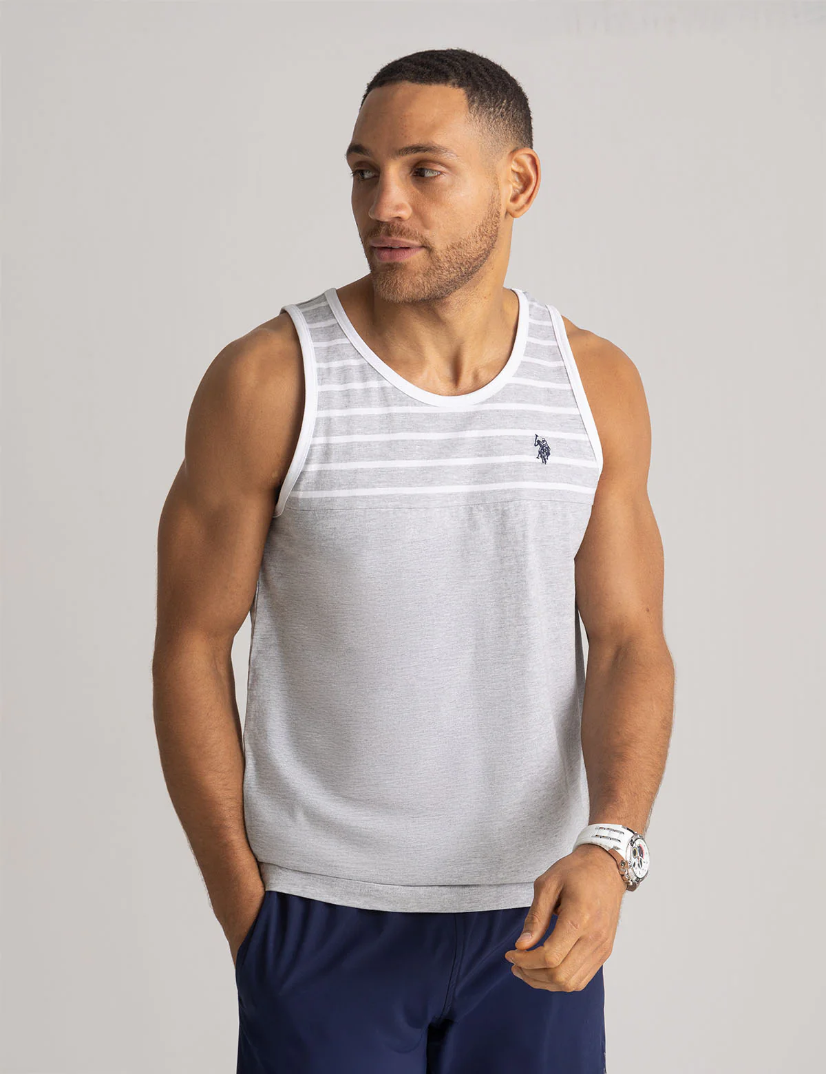 

Майка U.S. Polo Assn Yarn Dye Color Block Stripe Muscle, светло-серый