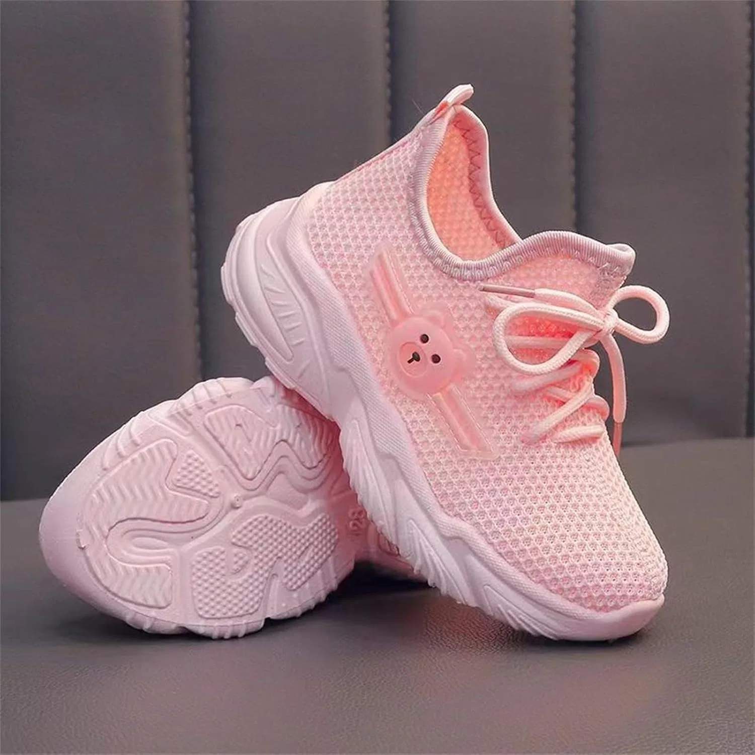 Детские кроссовки для мальчиков с принтом Bear Mesh Sport Shoes Lace-Up Breathable Sneakers, Pink — фото 4
