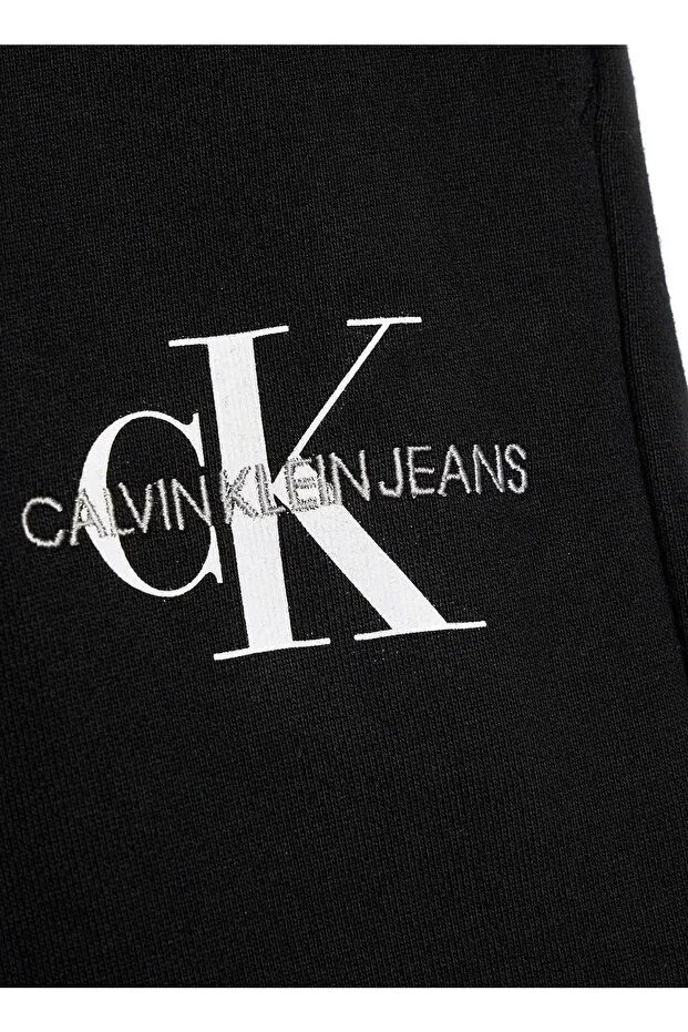 Детские спортивные штаны для мальчиков зауженные Calvin Klein, Black — фото 2