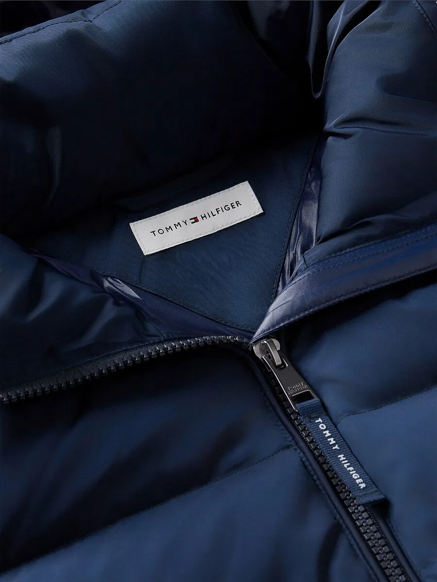 Зимнее пальто TOMMY HILFIGER темно-синего цвета — фото 4