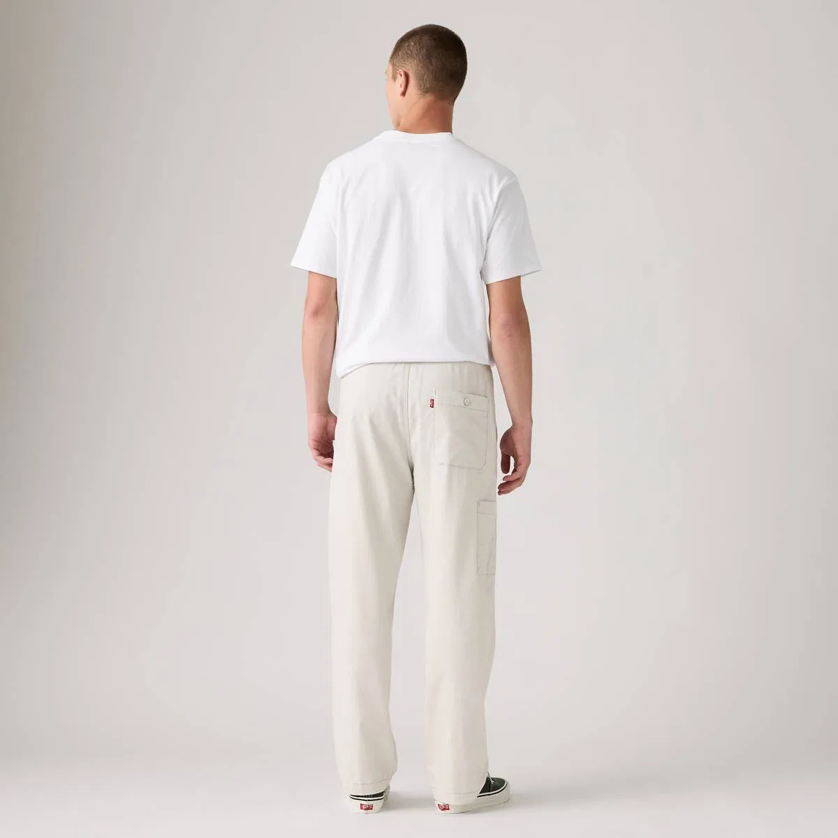 Удобные, свободные, из хлопка и льна, мужские брюки-трансформеры Levi's, Moonstruck - White — фото 3