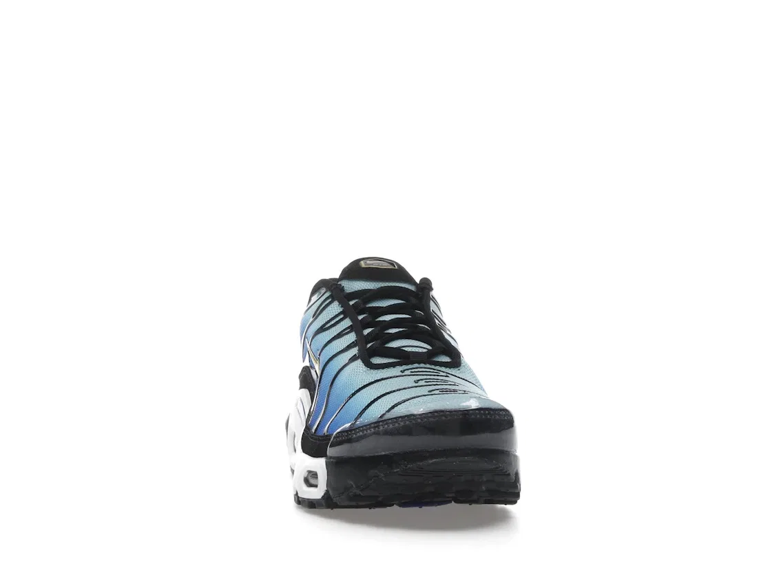 Детские кроссовки Lifestyle Nike Air Max Plus OG, Black/Sky Blue/Hyper Blue/Chamois — фото 2