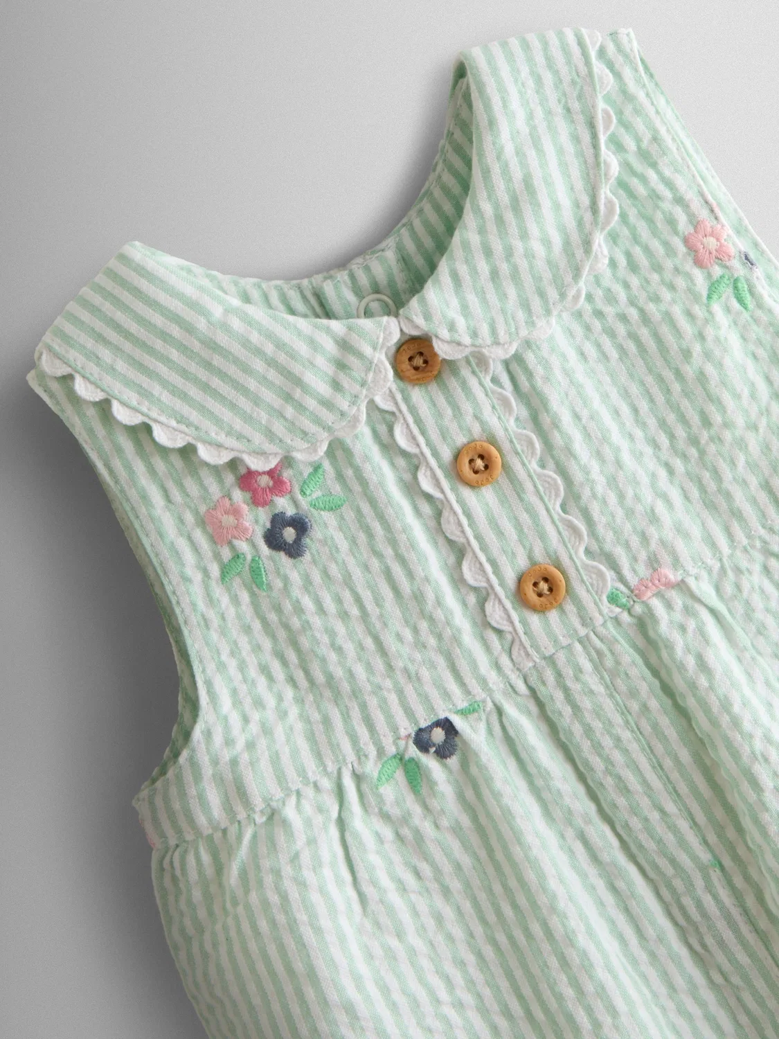 Комбинезон с цветочной вышивкой Jojo Maman Bébé, зеленая полоска — фото 3