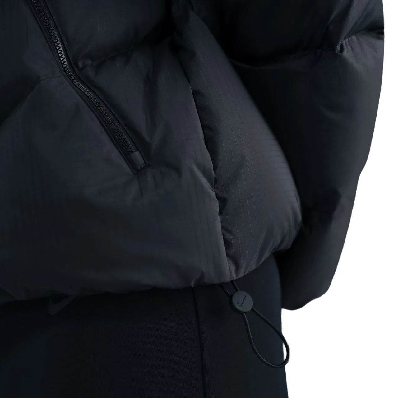 Женская куртка-пуховик Downfill Windpuffer V2 Nike, цвет Sail/Black — фото 3