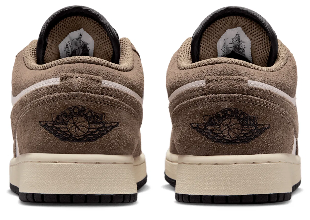 Детские кроссовки для мальчиков с низким берцем Jordan AJ 1 Low Jordan, Palomino Black Phantom — фото 3