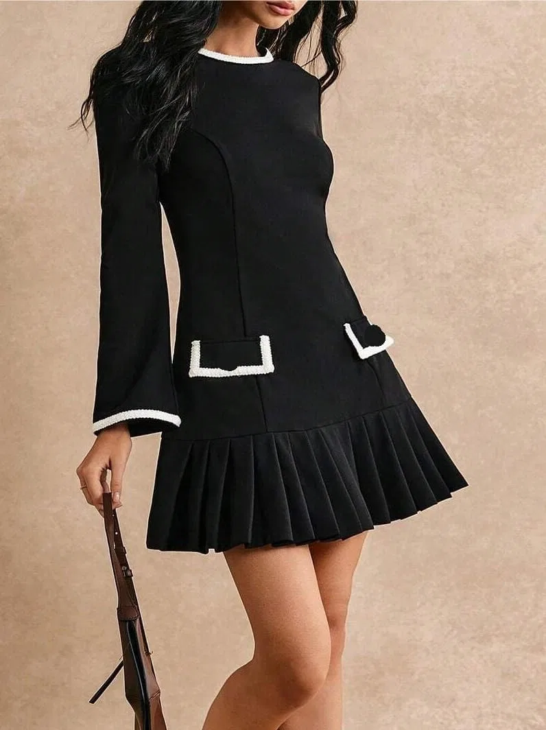 Женское A-силуэта короткое платье с длинным рукавом, Black — фото 3