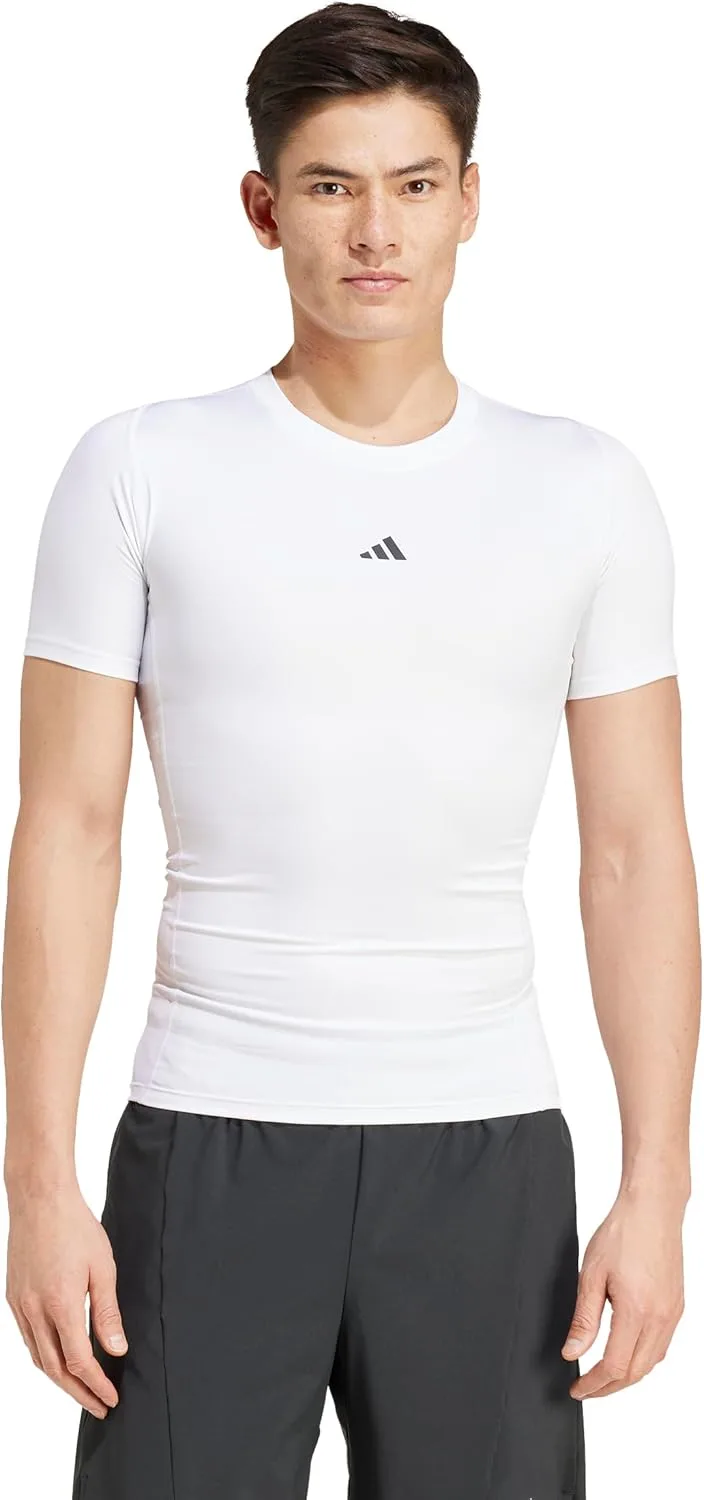 Adidas Techfit компрессионная футболка для тренировок — фото 2