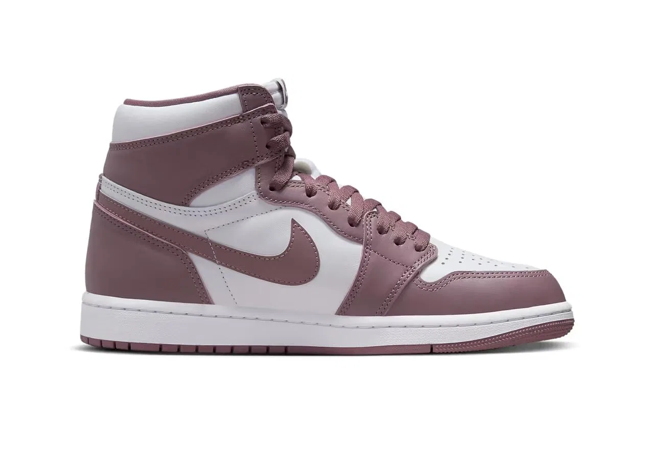 Детские кроссовки для мальчиков с высоким берцем Air Jordan 1 Retro High OG Jordan, Igloo — фото 2