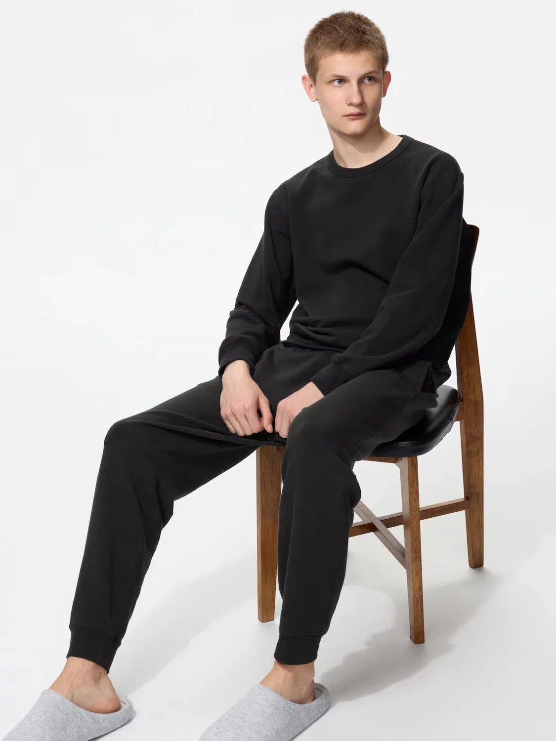 Спортивный костюм Uniqlo, спортивный, черный