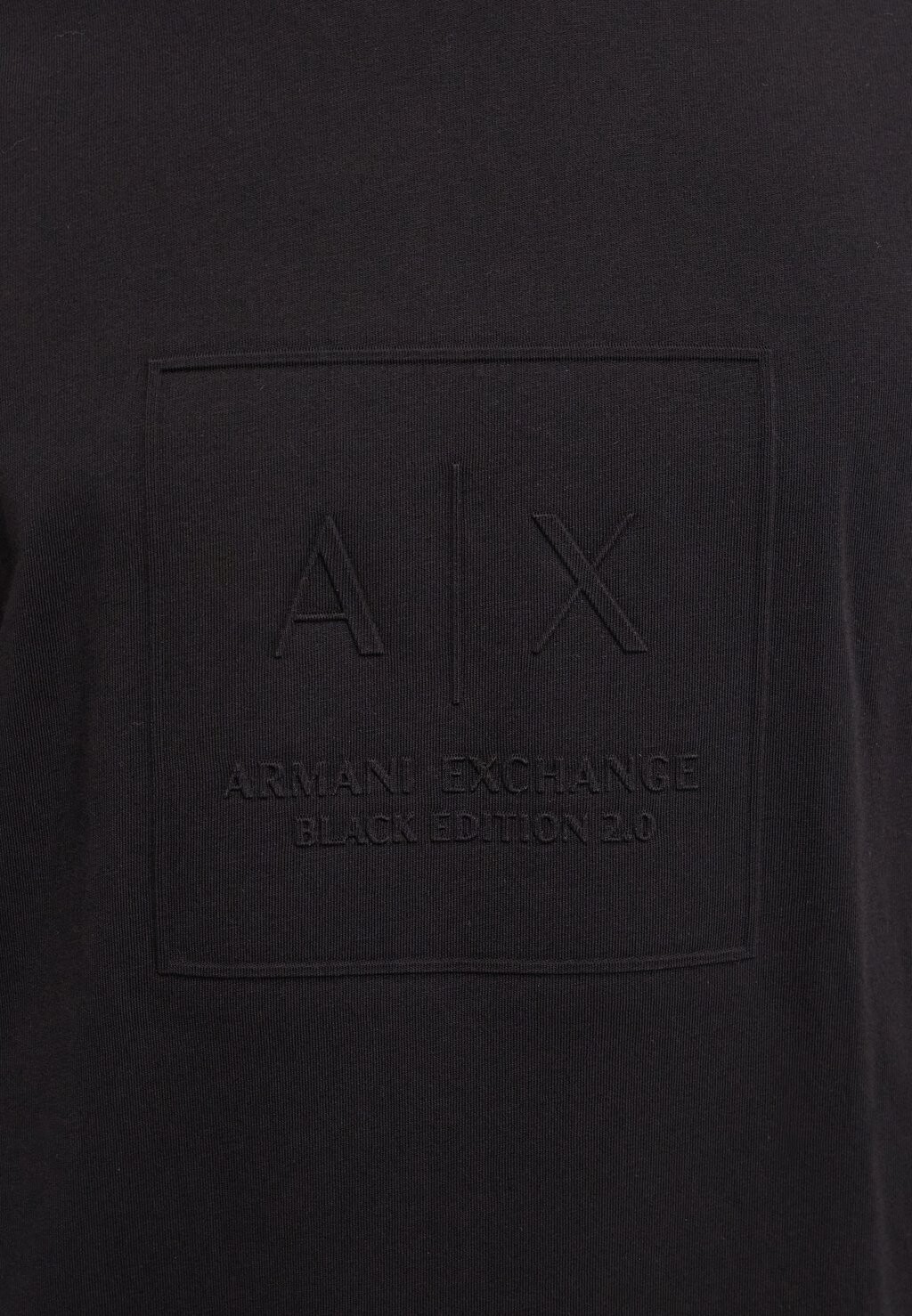 

Базовая футболка Armani Exchange, черный