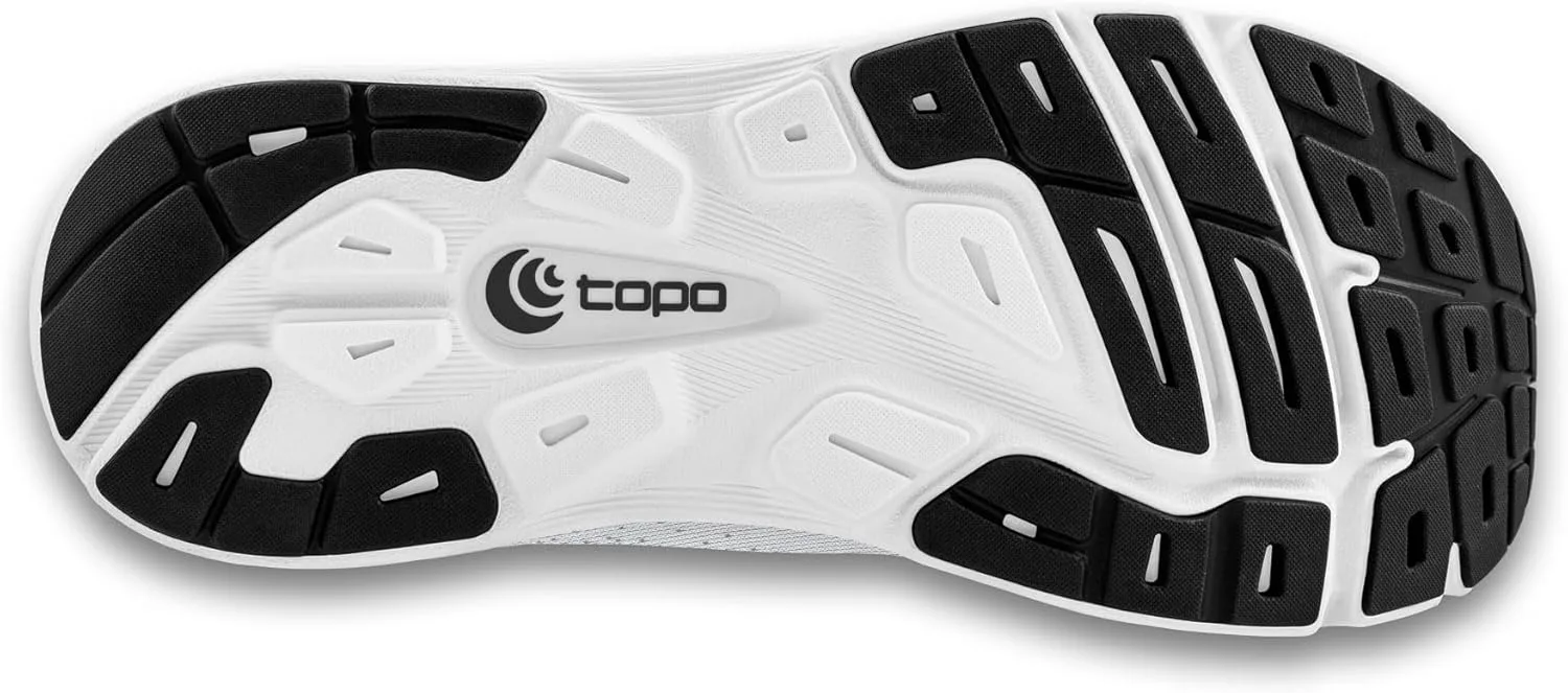 Мужские беговые кроссовки Topo Athletic Magnifly 5 - комфортные, легкие, с амортизацией, прочные, нулевая разница между пяткой и носком, шнуровка, для бега по дороге, спортивная обувь для дорожного бега, серый/черный — фото 4