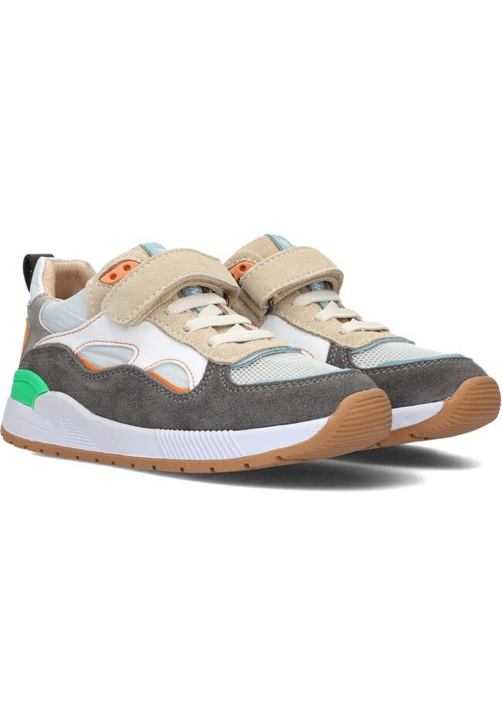 

Кроссовки на шнуровке Shoesme, серый