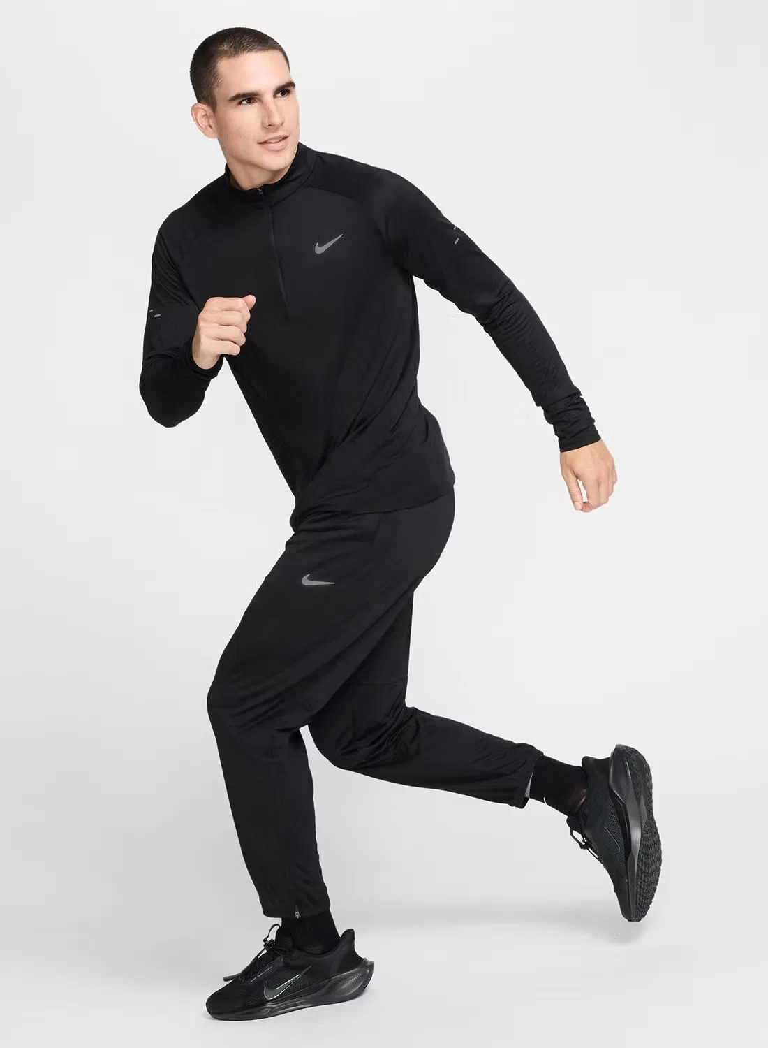 Штаны спортивные легкие с молниями Dri-Fit Challenger Nike, черный — фото 3