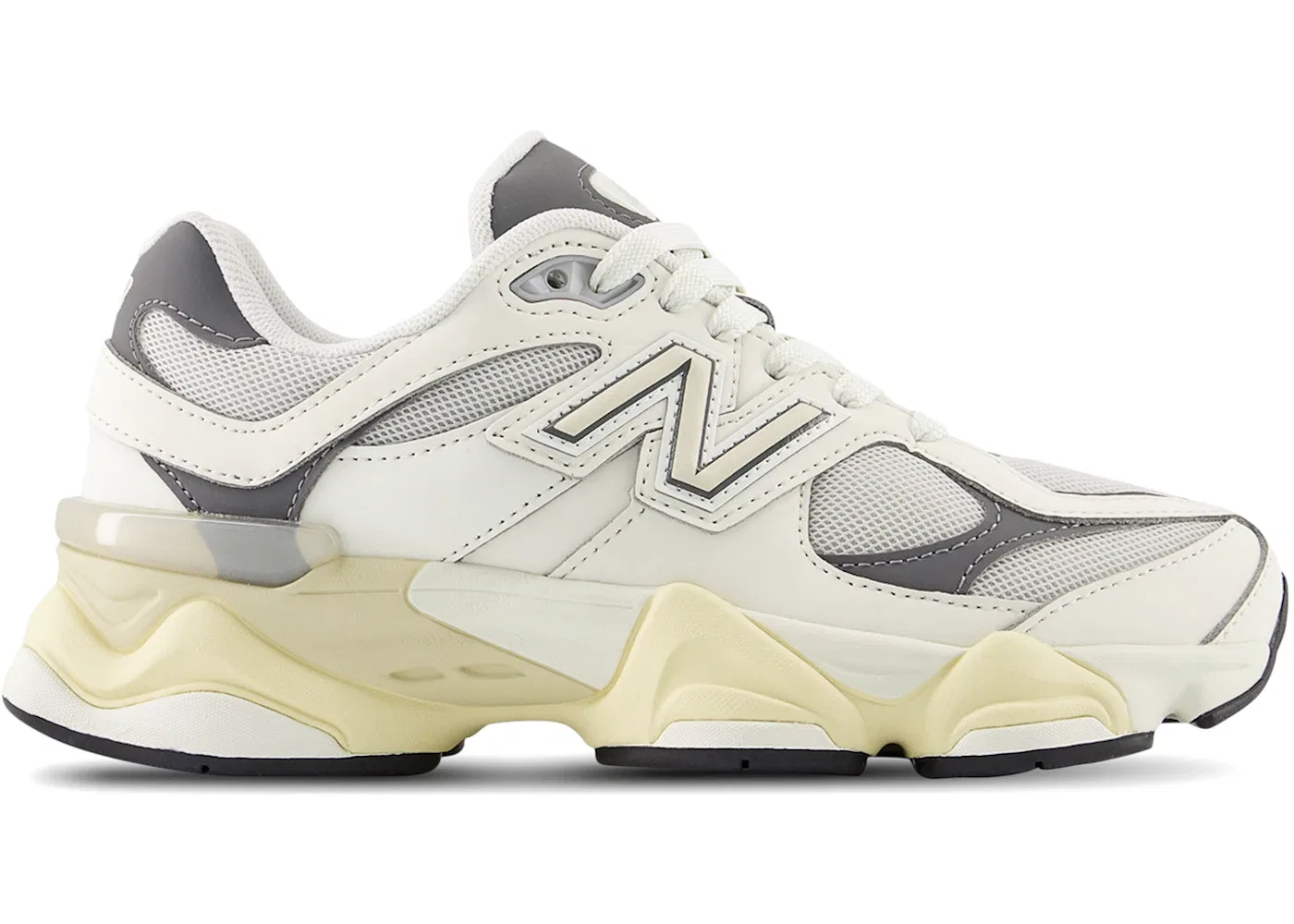 Детские кроссовки Lifestyle New Balance 9060 Sea Salt Castlerock