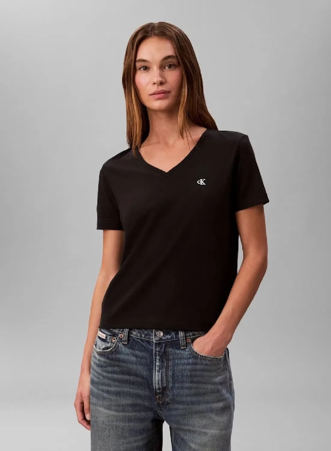 Футболка с V-образным вырезом Relaxed Monogram Calvin Klein, черный
