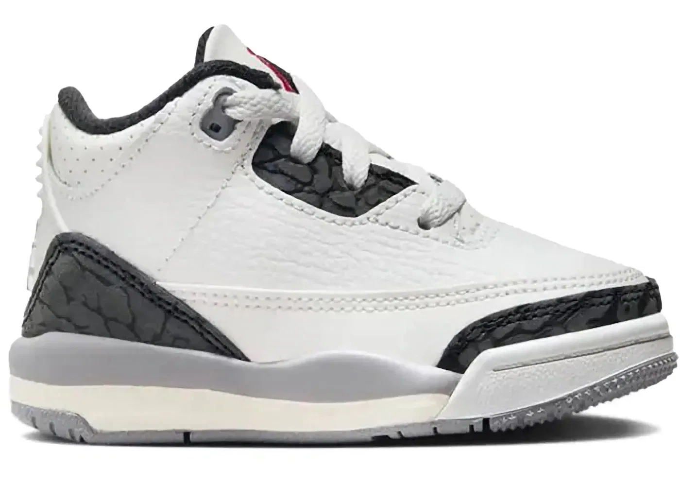 Детские кроссовки Lifestyle Jordan 3 Retro, Summit White/Fire Red/Cement Grey/Black