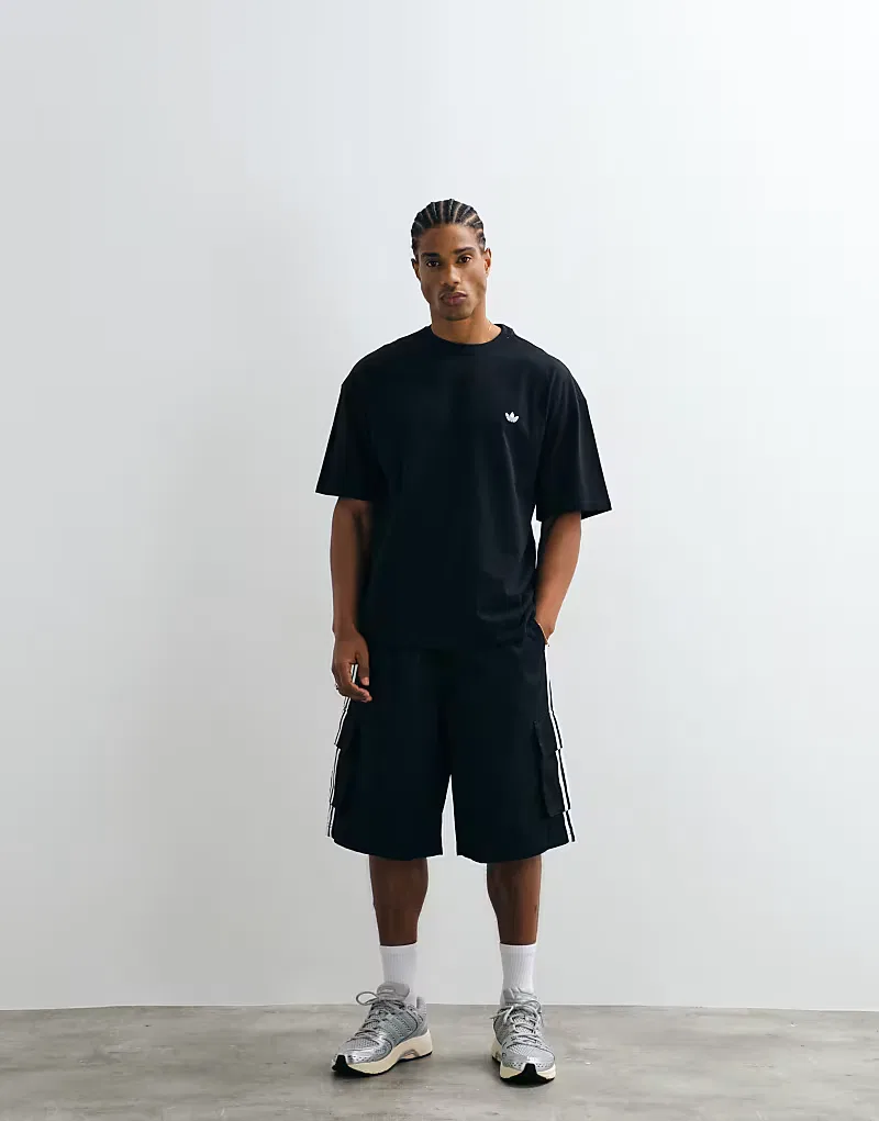 Свободная футболка Adidas Originals Essential, черный — фото 4