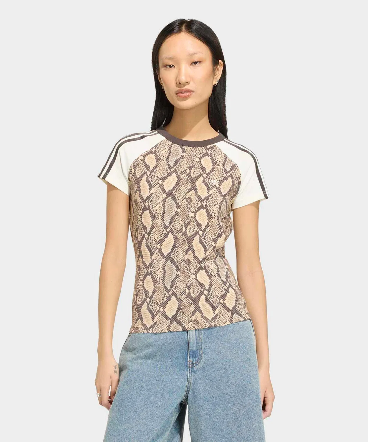 Женская футболка с принтом Snake Print Cali Adidas Originals, Beige