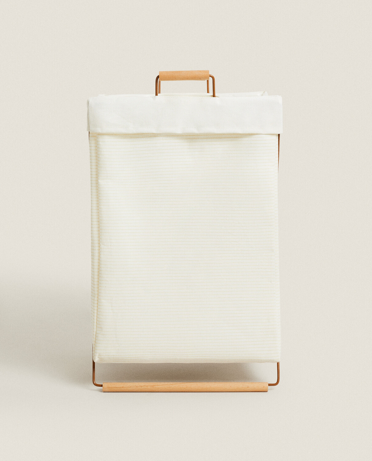 

Корзина для белья Zara Home Foldable, белый