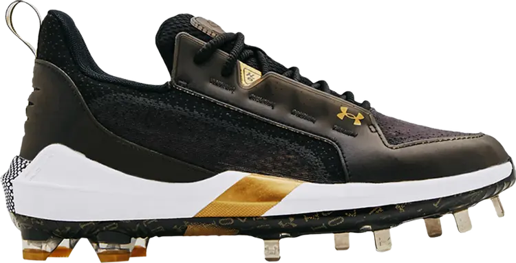

Бутсы Under Armour Harper 6 Low ST Black Metallic Gold, черный