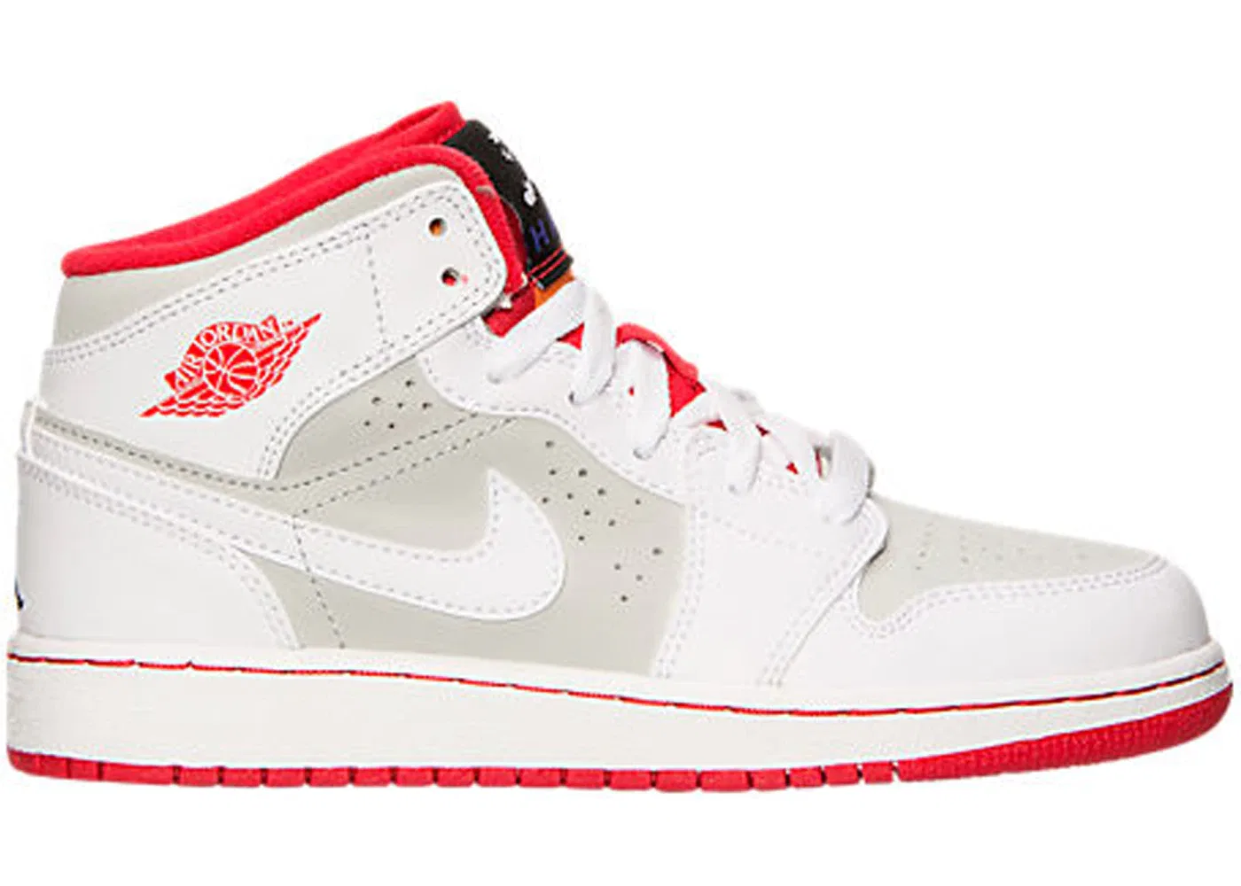 Детские кроссовки с высоким силуэтом Jordan 1 Retro Mid Hare Jordan, White/True Red-Light Silver-Black
