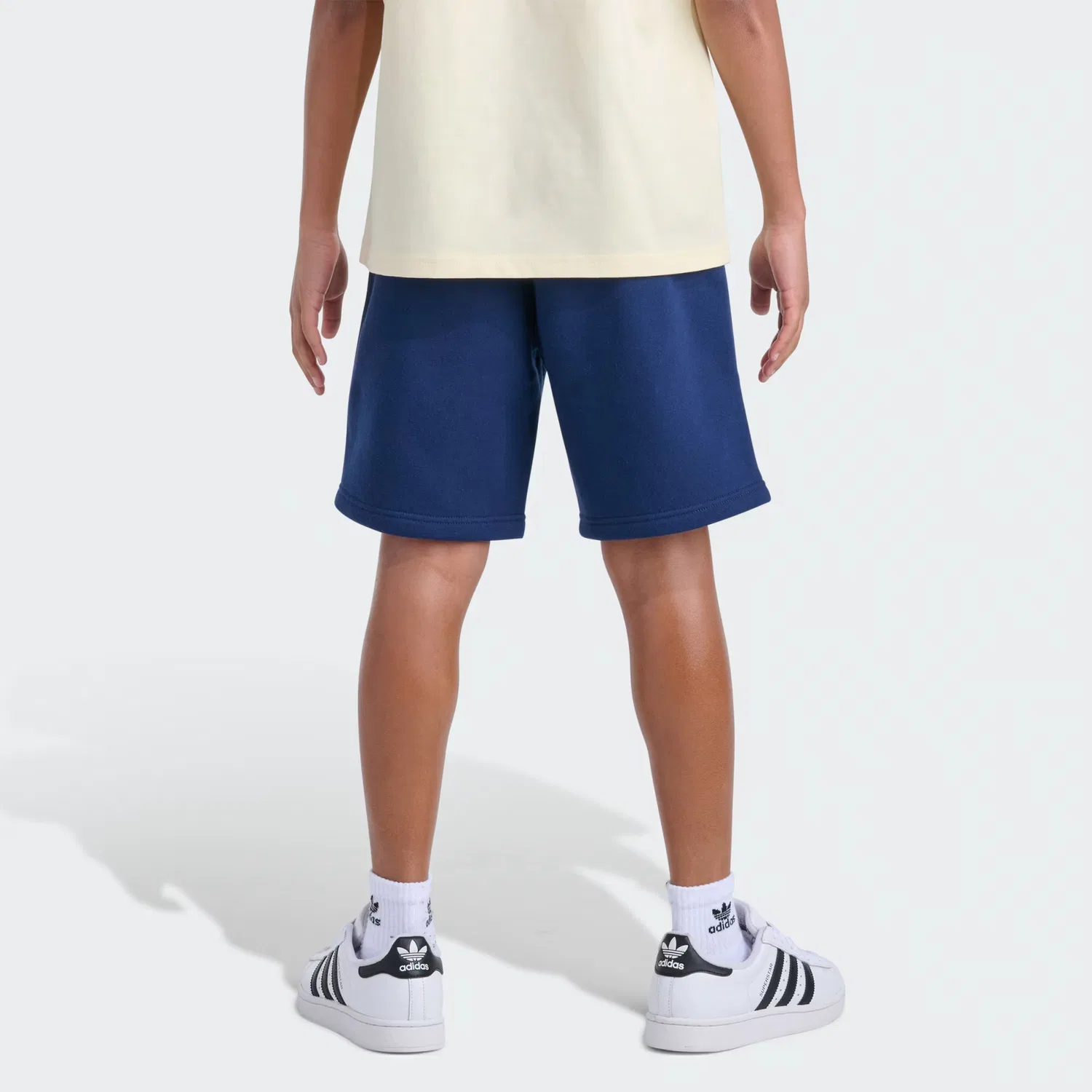 Детские шорты на флисовой подкладке Elastic Waistband Essentials Adidas Originals, темно-синий — фото 2