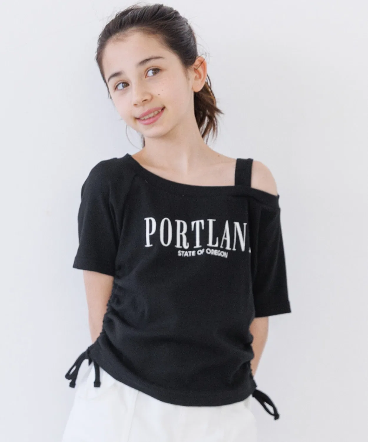 Coca（coca） Детский топ для девочек без рукавов с принтом Rib One Shoulder coca, Black