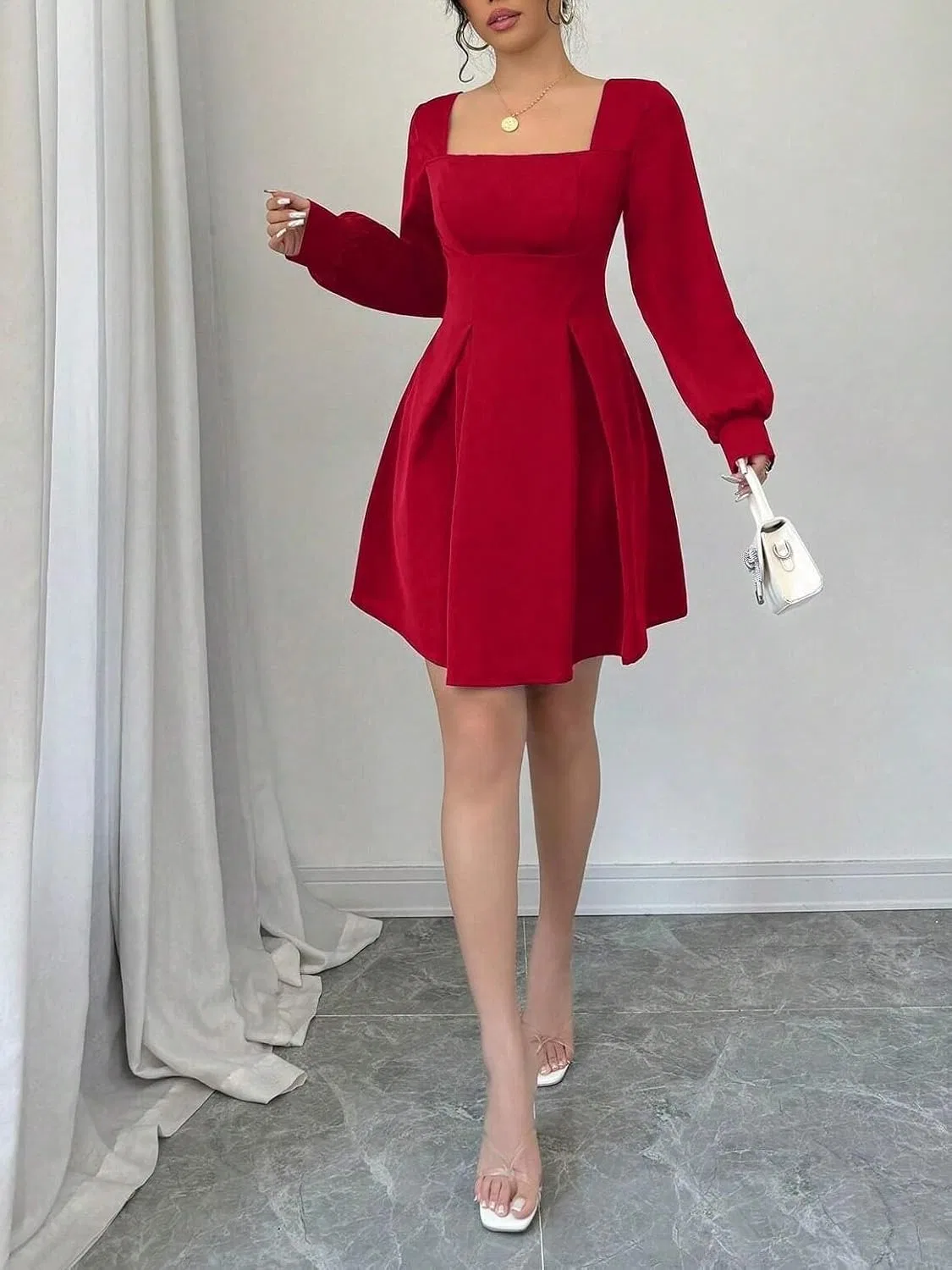Женское мини-платье А-силуэта с длинным рукавом, Red — фото 4