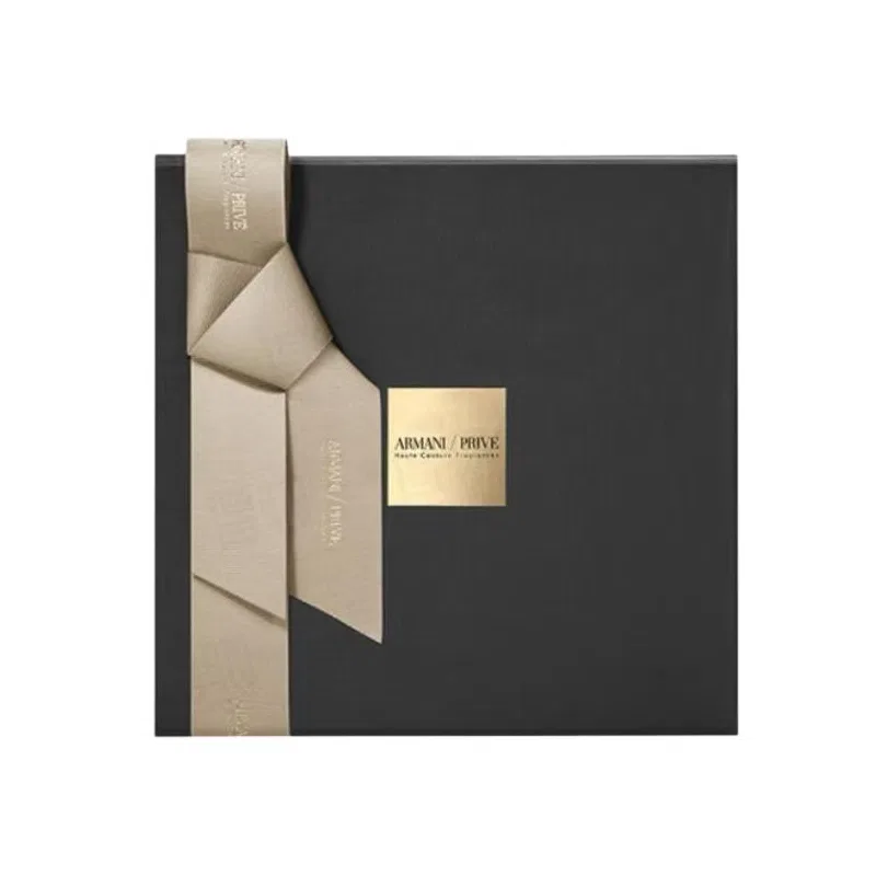 Парфюмерная вода Noble White Gold, 100 мл, Giorgio Armani, White Musk Jasmine — фото 3