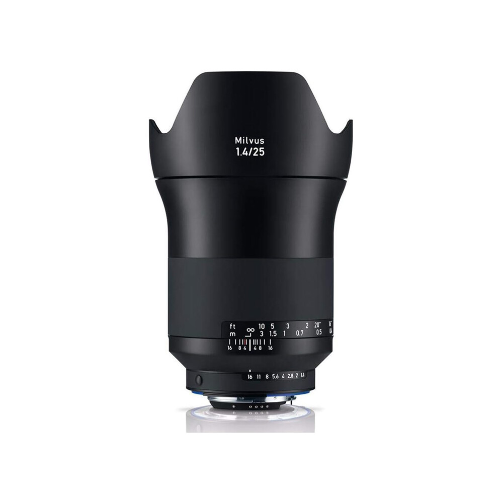 

Объектив Zeiss Milvus 25мм f/1.4