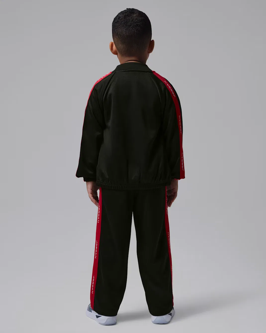 Детский спортивный комплект Dri-FIT из 2 предметов Jordan Brooklyn Essentials, Black — фото 2