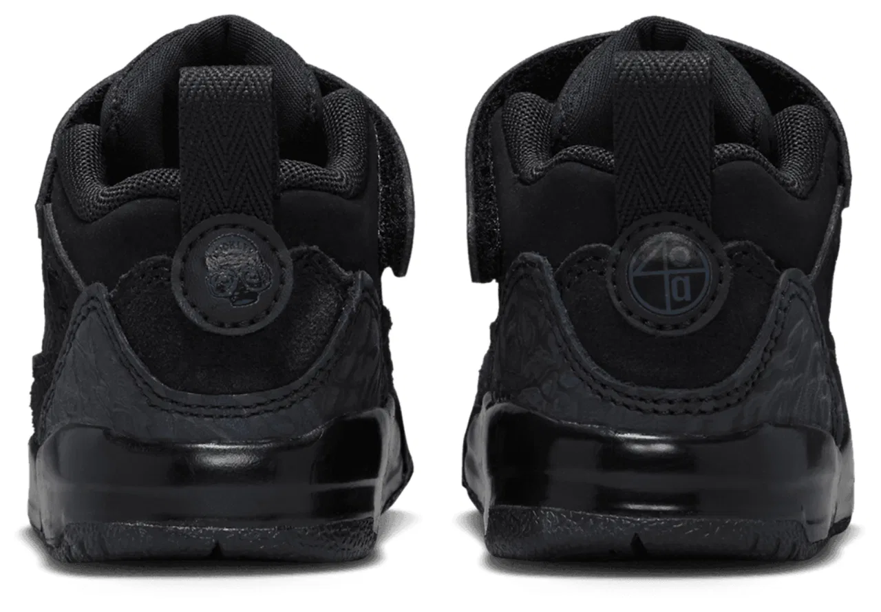 Кроссовки для мальчиков Spizike Low Jordan, цвет Grey/Black — фото 3