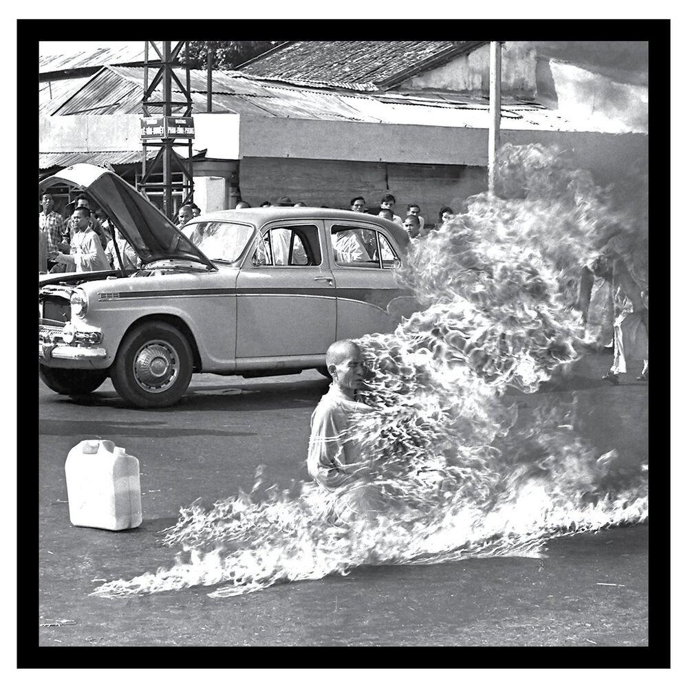 

Диск CD Rage Against The Machine XX [20th Anniversary Edition] - Rage Against The Machine