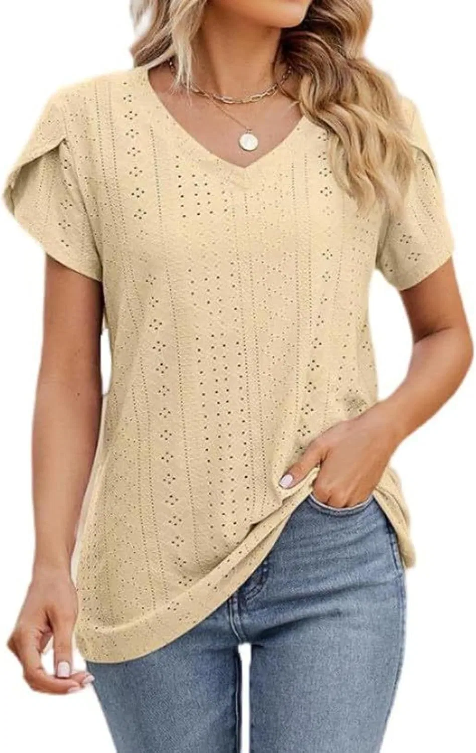 Женская футболка с вышивкой eyelet V-образным вырезом, Yellow — фото 2
