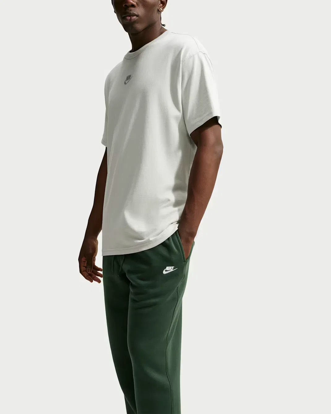 Мужские флисовые брюки на резинке Nike Sportswear Club, Fir/Fir/White — фото 4