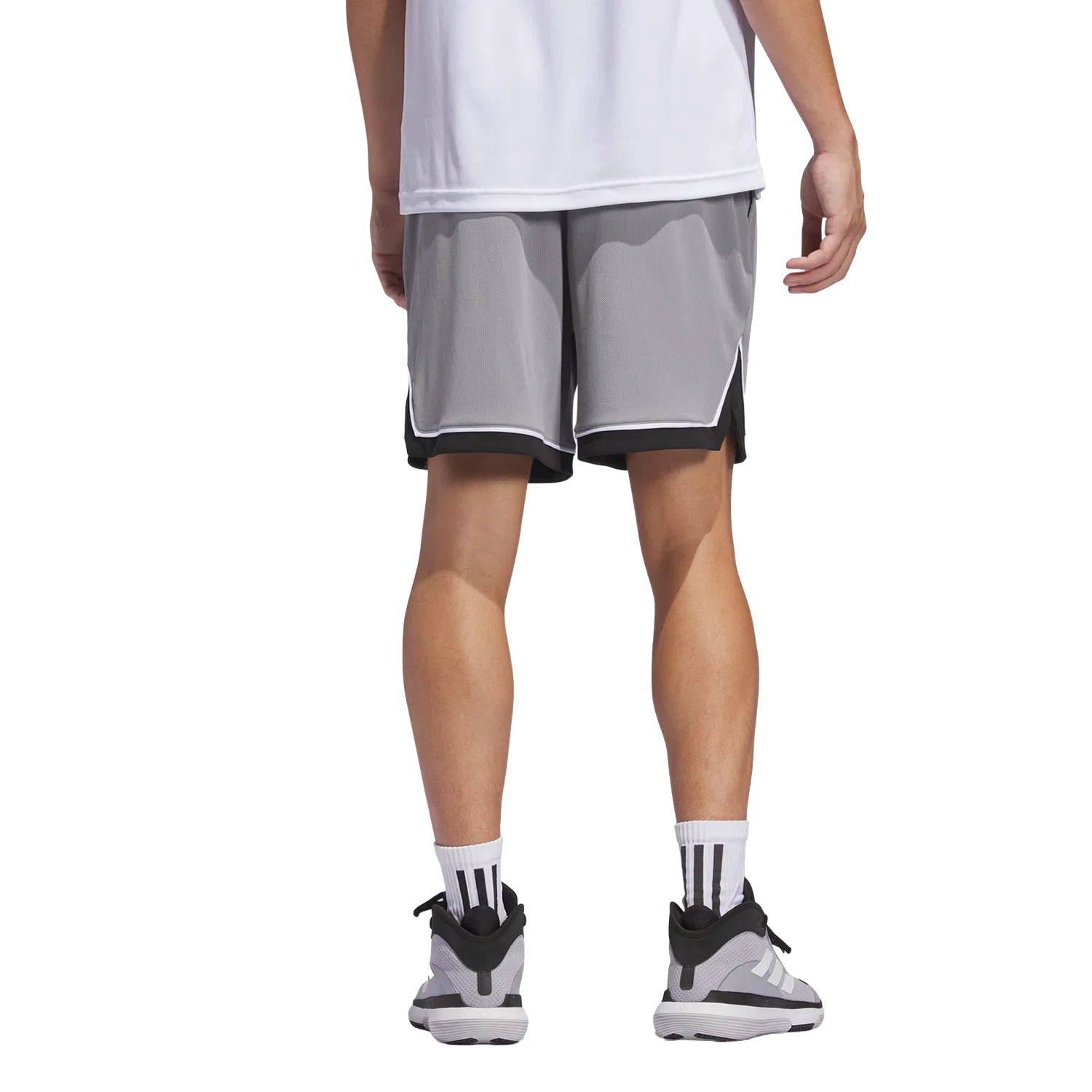 Мужские спортивные шорты Basketball Badge of Sport Adidas, серый — фото 3