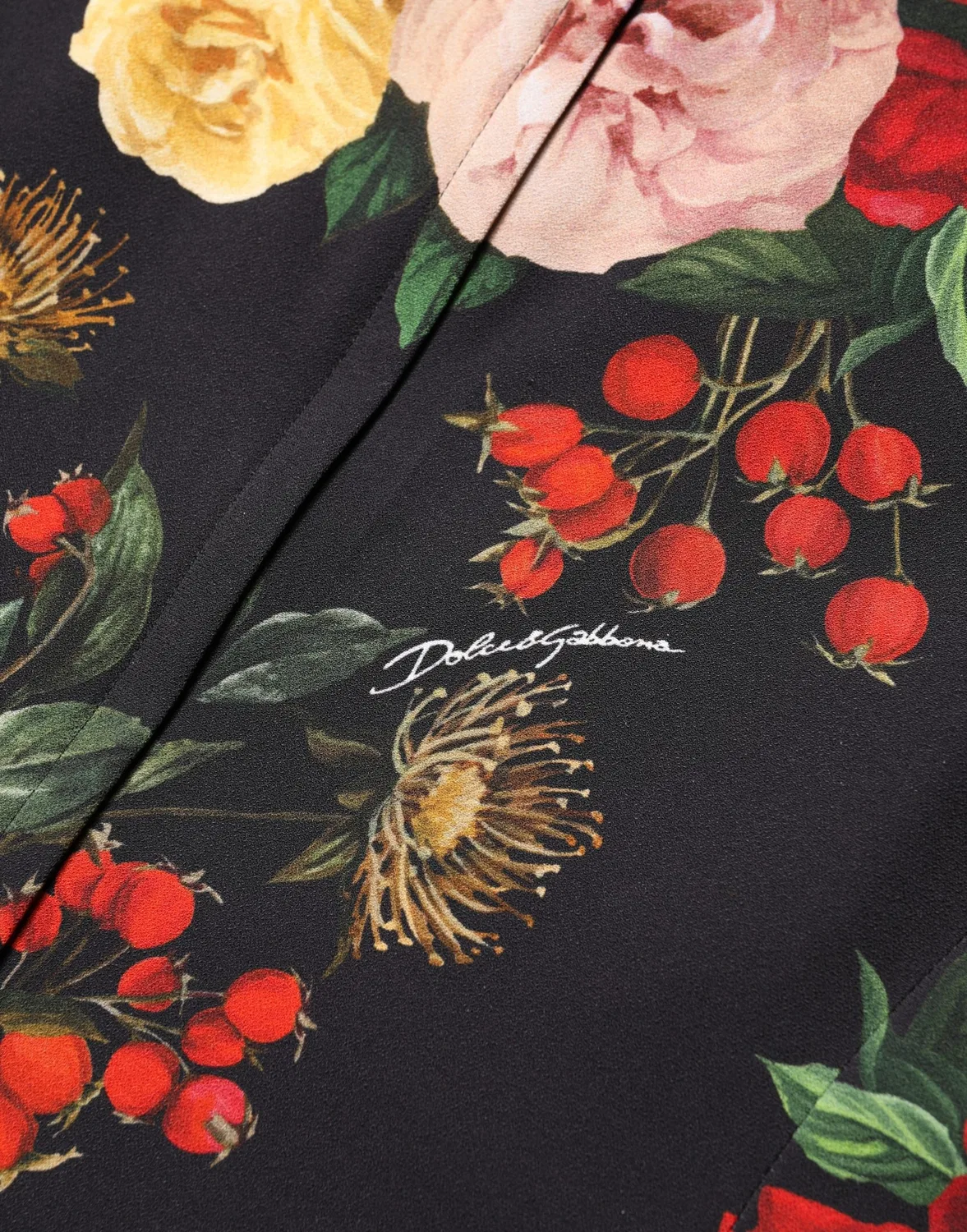 Женская блузка с коротким рукавом с цветочным принтом Black Floral Crepe Frill Detail Dolce & Gabbana, Black — фото 2