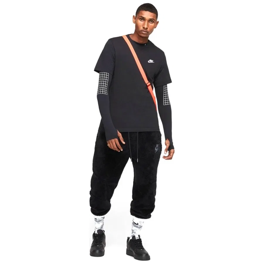 Футболка с круглым вырезом Nike Sportwear AR4997-013, Черный — фото 3